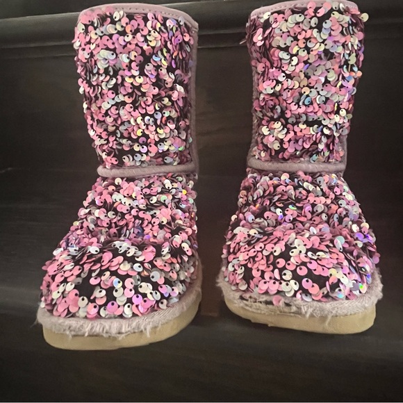 UGG stellar sequin lilac frost size girls 2 - Picture 6 of 6
